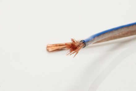 Speaker Wire - Do I Need A Phono Preamp?